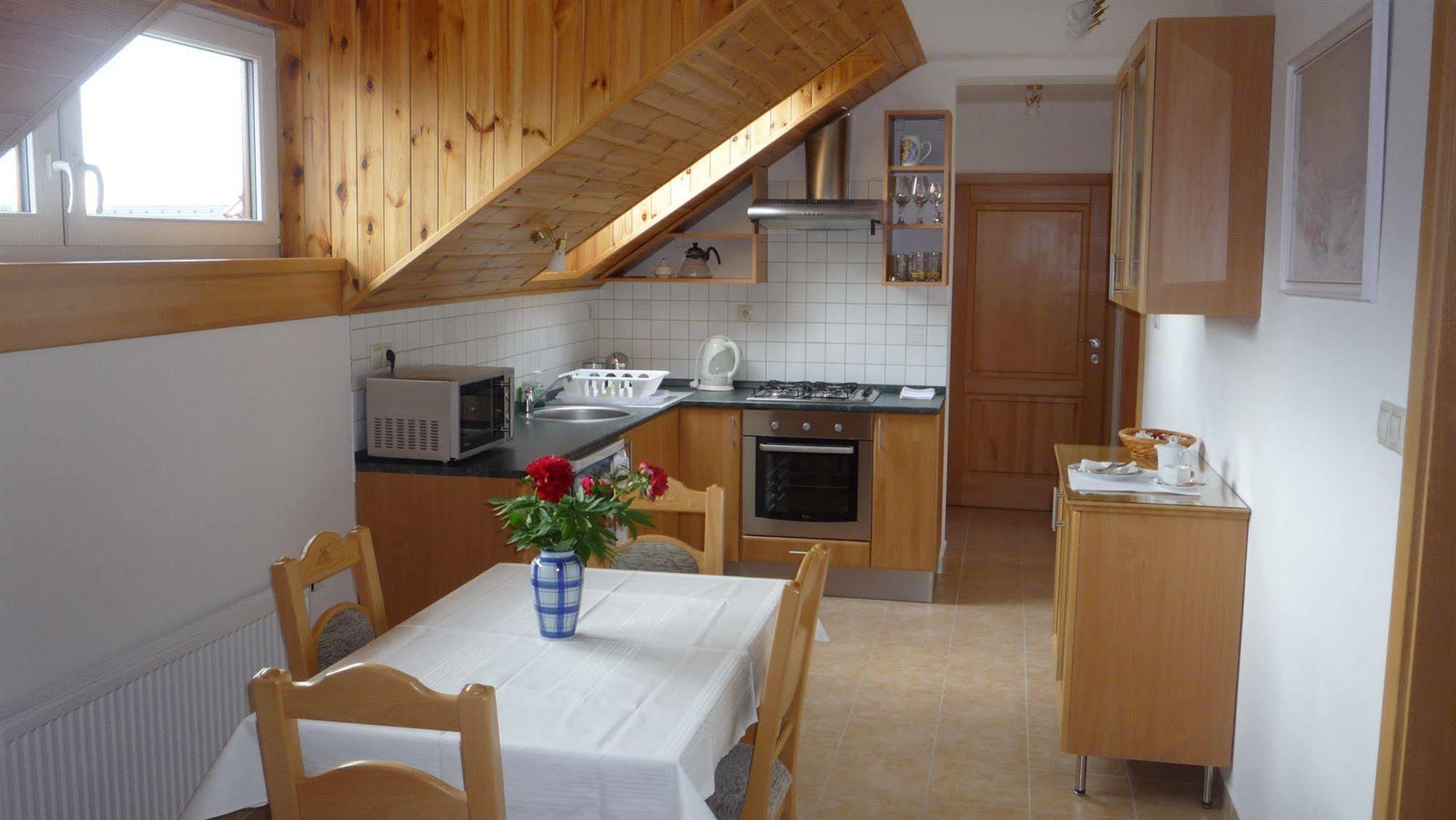 Apartmany Graf Chyne ภายนอก รูปภาพ